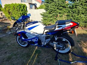 SUZUKI GSXR SRAD - 2