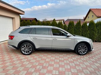 Škoda Superb III SCOUT 2.0 TDI 140kw Dsg 4x4 - 2