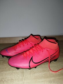 Predám kopačky Nike Mercurial veľkosť 41 - 2