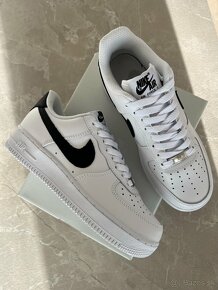 Nike Air Force 1 bielo čierne tenisky - 2