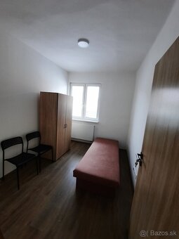 1 samostatná izba v Komárne na prenájom - 2