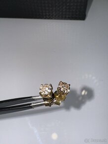 Zlaté naušnice 18kt s diamantmi 0,2kt s certifikátom - 2