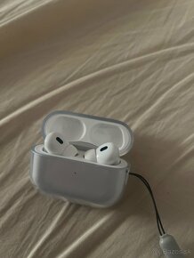 Apple AirPods 2 pro - 2