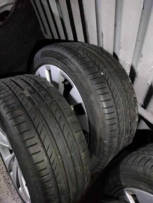 4ks alu disky orig. VW 5x112 R17 pneu 234/45 R17 5mm - 2