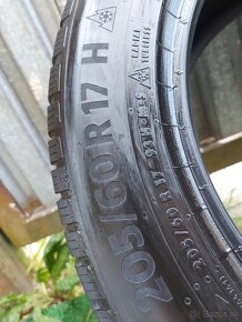 Špičkové zimné pneu Continental - 205/60 r17 - 2