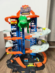 Hot Wheels Ultimate Garage s dinosaurom - 2