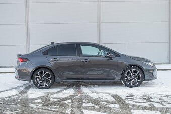 Toyota Corolla 1.8 Hybrid e-CVT GR Sport Dynamic - 2