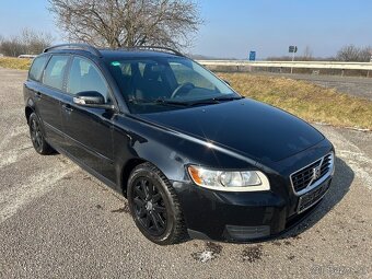 VOLVO V50 kombi 2.0D 100kw r.11/2009 pravidelny servis - 2