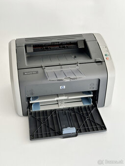 Laserová tlačiareň HP LaserJet 1015 s tonerom - 2