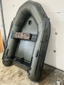 FOX 240 Inflatable Boat Green - 2