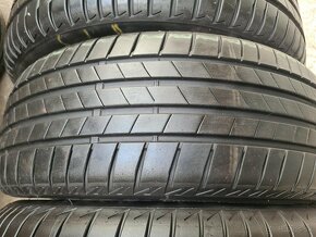 205/55r17 letné 4 ks BRIDGESTONE dezén 8,1-6,8 mm - 2