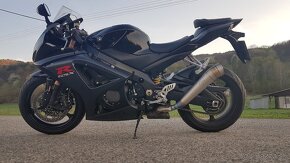 Suzuki gsx-r 1000 k7 - 2