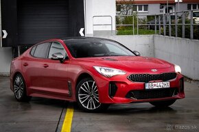 Kia Stinger GT line 4x4 - 2