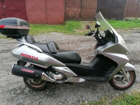 Predám skúter HONDA SILVER WING 600 - 2