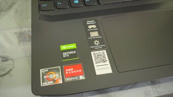 Lenovo ideapad Gaming 3 - 2