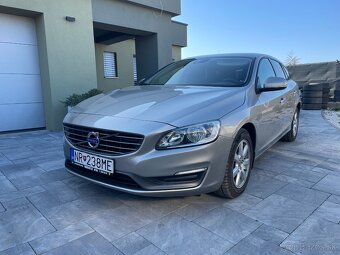 Volvo V60 1,6d 84kw D2 rv4/2014 Bez mačky - 2