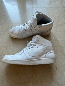 Panske NIKE kozene botasky velkost 46-47 - 2