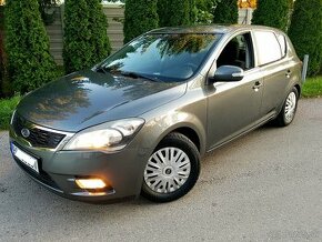 ✳️ Kia Ceed 1.4 Benzín 77kw ✳️ 2011 ✳️ Iba 126 tisíc KM - 2