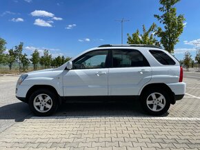 KIA SPORTAGE 2.0 4X4 - NA PREDAJ / NA SPLATKY - 2