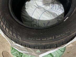 Zimne pneu Nokian WR Snowproof 225/55 R16 95H - 2