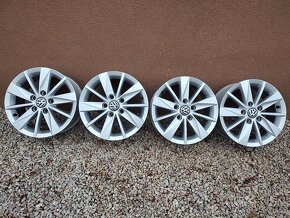 Predám kolesá/disky Volkswagen 5x112 r15 - 2