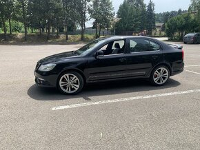 Škoda Octavia 2.0 TDI CR RS - 2