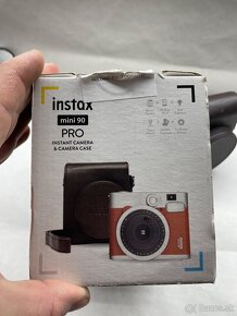 INSTAX Mini 90 NEO CLASSIC - 2