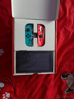 Nintendo Switch – Neon Red & Blue Joy-Con - 2