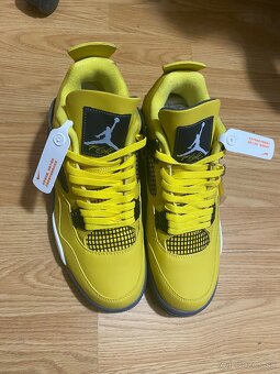 Nike Air Jordan 4 Retro Lightning 44 veľkosť - 2