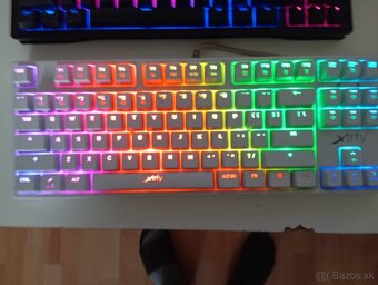 Xtrfy K4 TKL RGB, Kailh Red, Biela (US) - 2