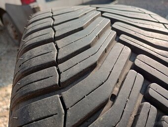 Predam 4ks pneu 205/55/r16  celorocne  91H Michelin - 2