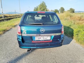 Predám astra H kombi benzín 1,6 77KW - 2