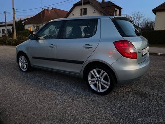 Skoda fabia 1,2 HTP 51KW - 2