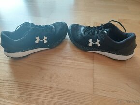 Under Armour Charged Escape 3 - 2