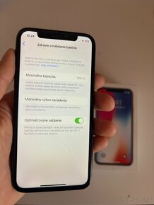 iPhone X 64GB - 100% batéria - 2