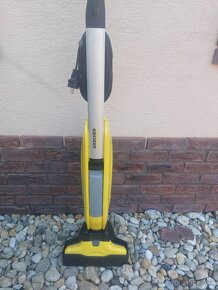 Vysávač Karcher - 2