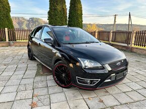 Ford Focus ST 2.5 DURATEC (166Kw-225Ps) Top Stav - 2