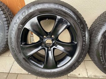 MOON Schwarz Orig.skoda Alu Disky 5x112 ET45 215 60 16 Zimné - 2