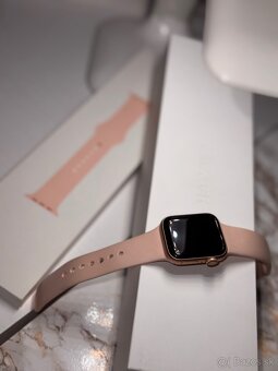 Apple Watch Series 4 40mm GOLD/PINK - 2