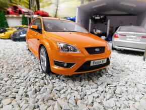 model auta Ford Focus ST Mk2  Otto mobile 1:18 - 2