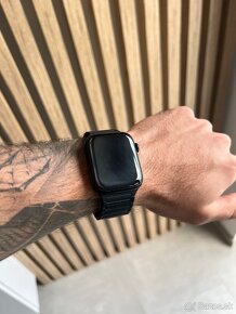 Apple Watch Series 9 45 mm + doplnky - 2