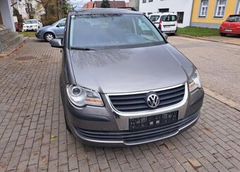 Volkswagen Touran 1,9 TDI nafta manuál 66 kw - 2