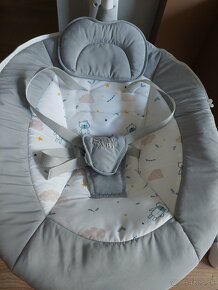 NEW BABY Detské hojdacie ležadlo TEDDY PLUS s vibráciou - 2