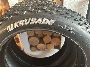 Predám 2 NOVÉ KENDA 20x4 pneumatiky na Fatbike  Pneumatika 2 - 2