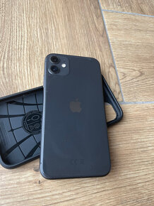 iPhone 11 128GB,black - Vyborny stav - 2