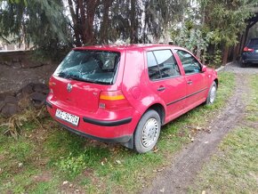 VOLKSWAGEN GOLF 4 1,6 77kw - 2