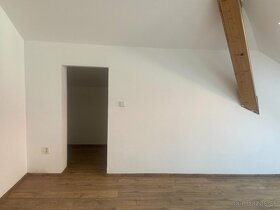 PRENÁJOM kancelárie/apartmánu- výmera 61 m2 - 2