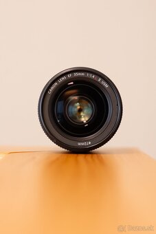 Canon EF 35mm f/1.4L II USM - 2