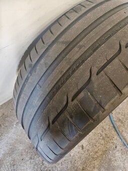 Predám 225/45 r17 - 2