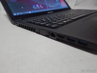 Lenovo i3-4x2,4 GHz. SSD 256 GB. 6 GB. 15,6“ HD. - 2